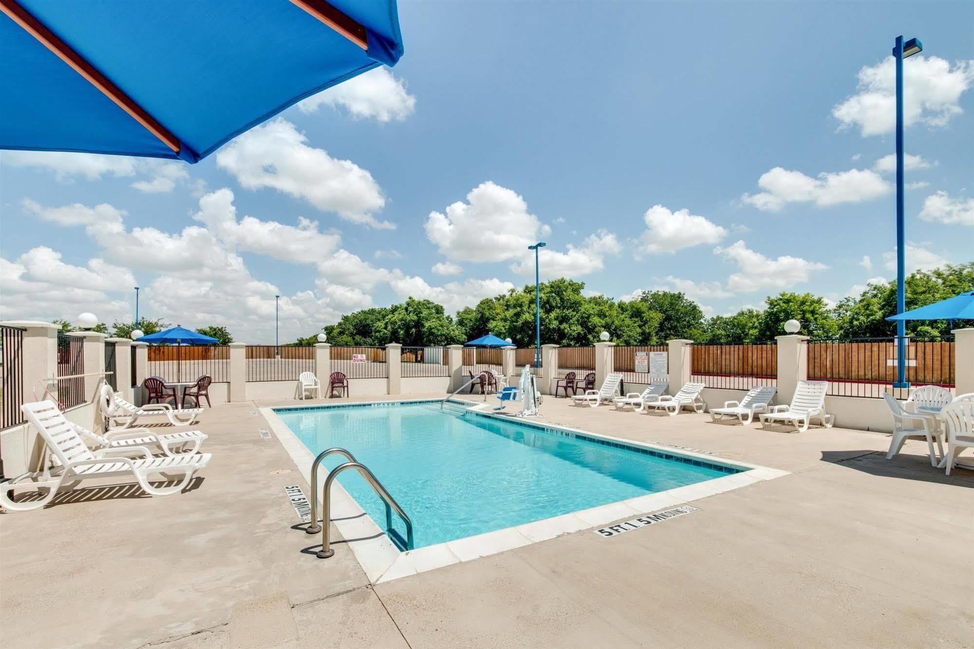 Motel 6-Cleburne, Tx Exterior photo
